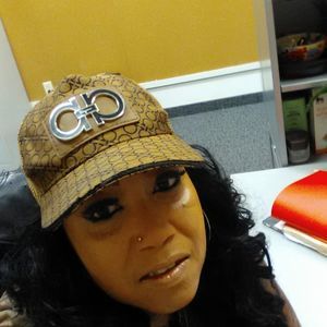 Meet your Posher, Elonga